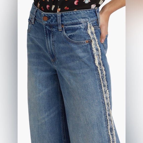 Alice + Olivia Denim Wide-Leg Jeans with Side Accent - Picture 3 of 6